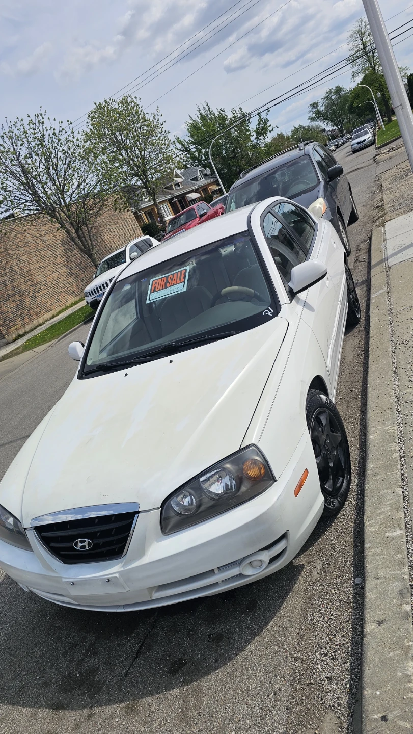 White Hyundai Elantra Sedan