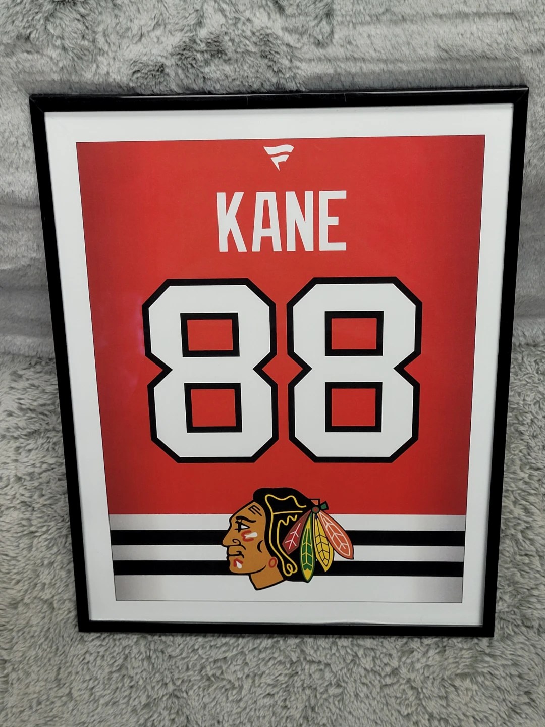 Patrick Kane ( framed custom jersey collectible ) 14x12