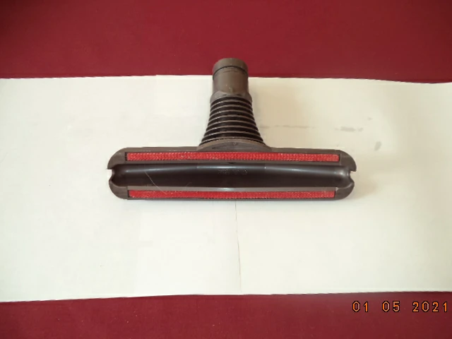 Dyson mattress tool - photo 4