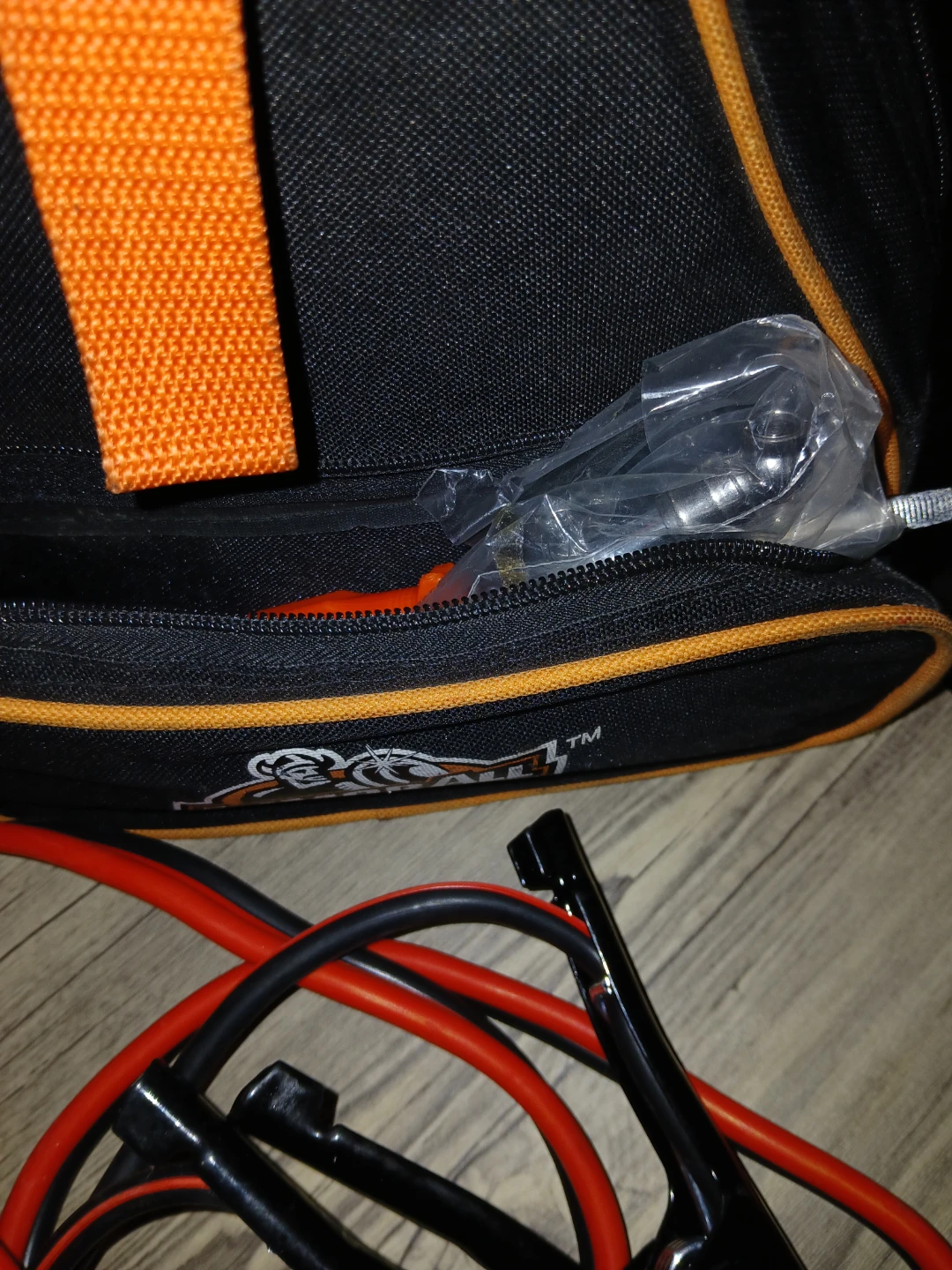 Armor All Jumper Cables with Bag and Tools - photo 3