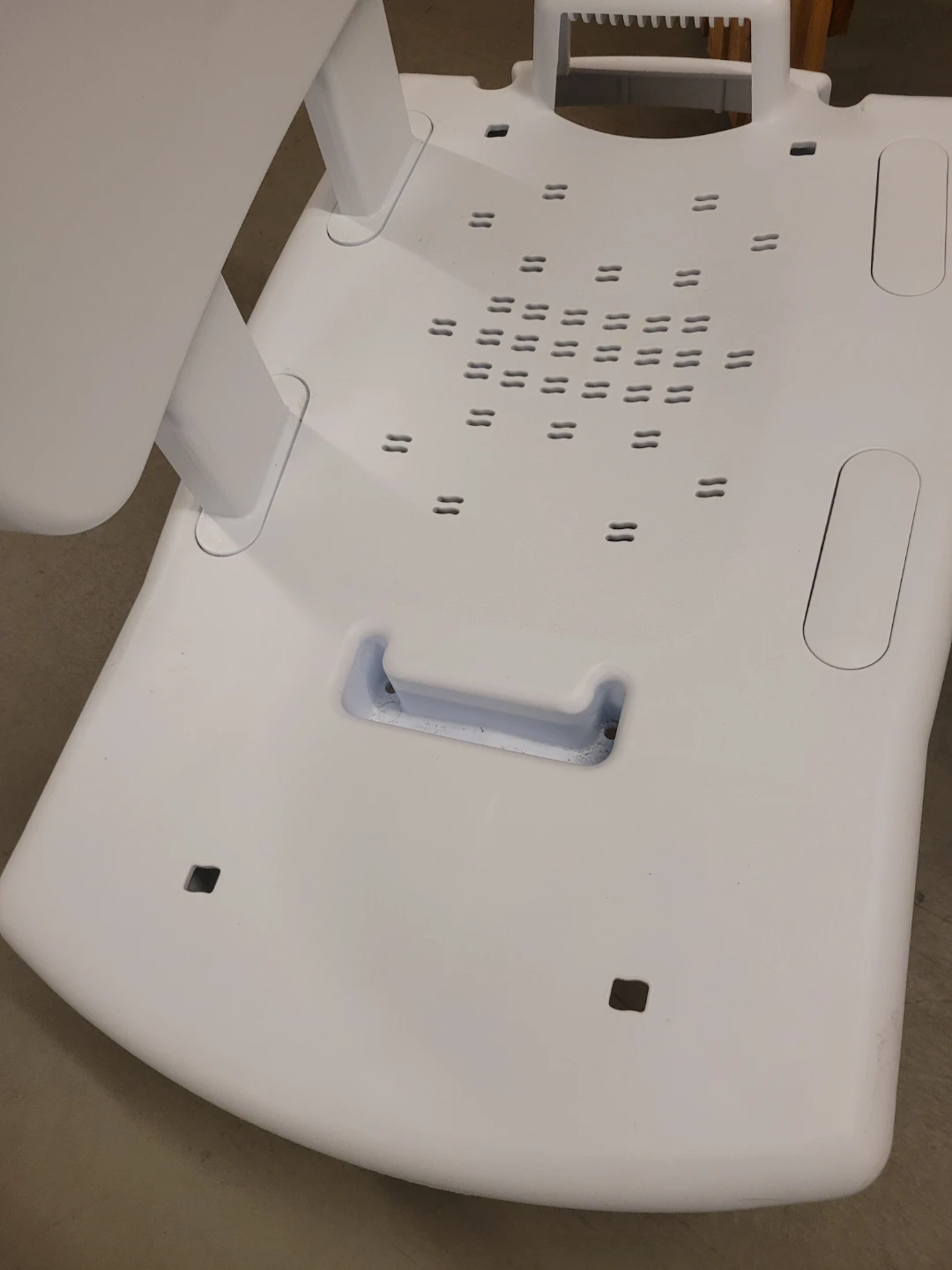 QUALITY BATH TRANSFER CHAIR - photo 2