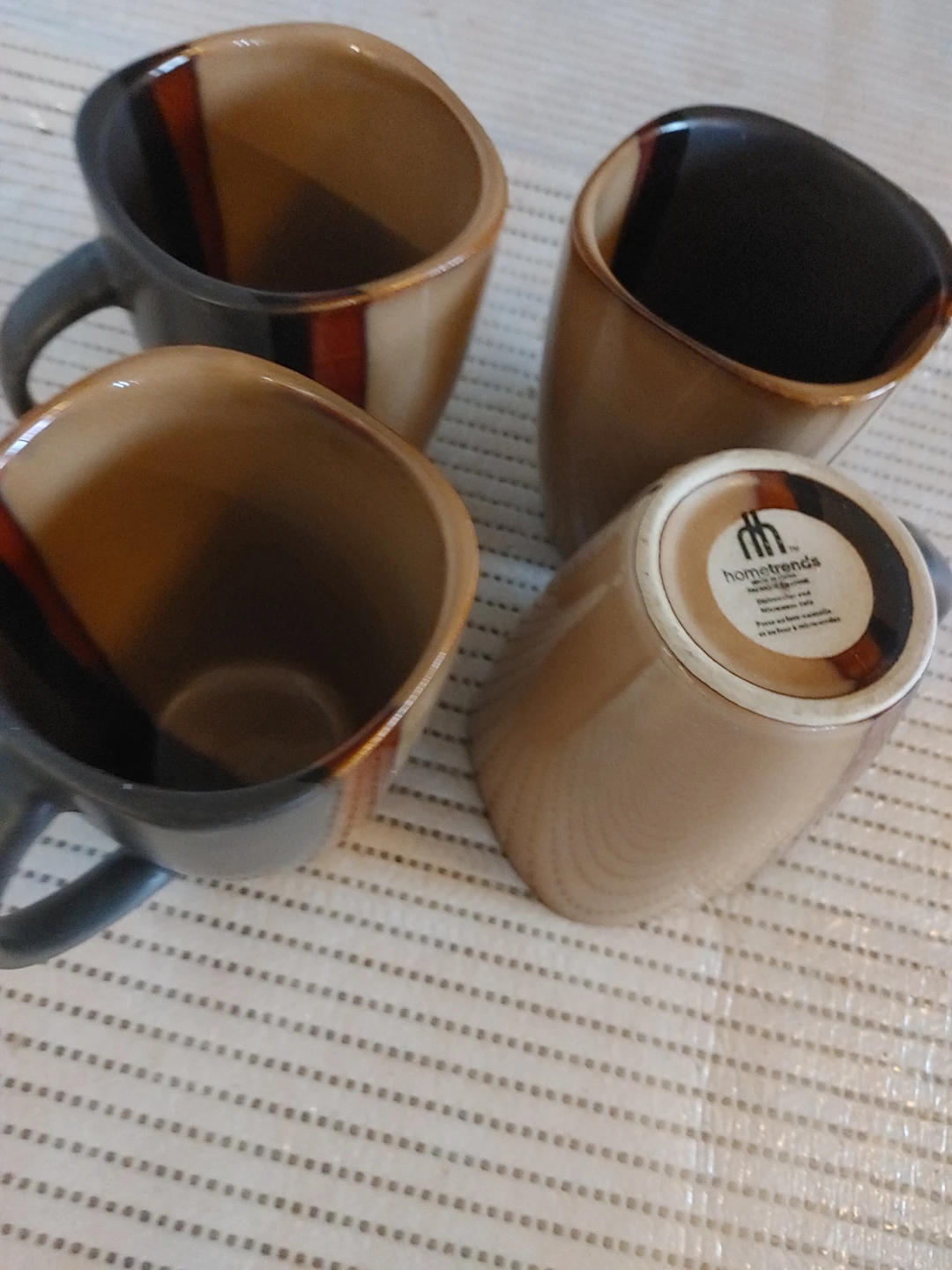 Hometrends Mugs - Set of 4