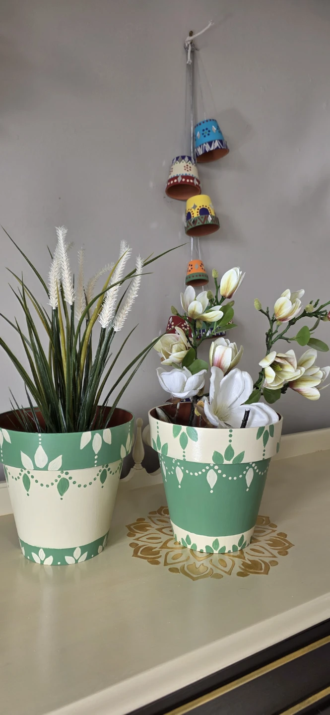Set of 2 Planter/ flower Pot 1 gallon  (medium size) - photo 3