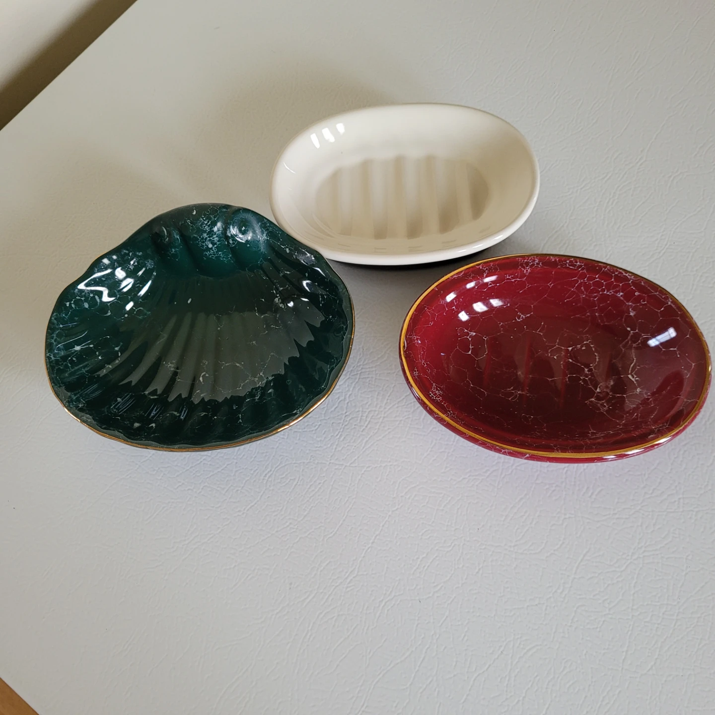 ♥️ 3 Soap Dishes