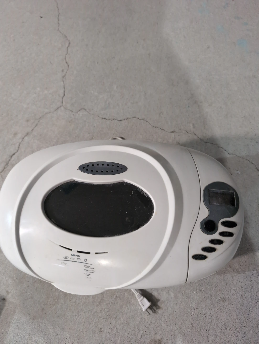 White Bread Maker