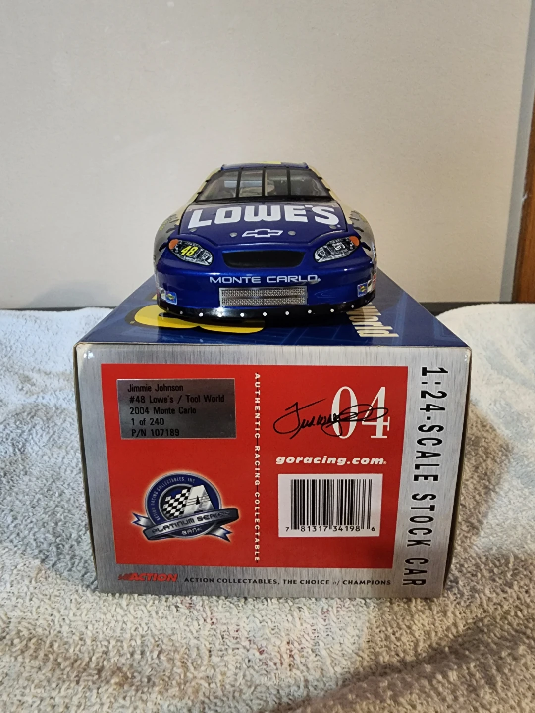 Jimmy Johnson #48 Lowe's Monte Carlo Stock Car - 1:24 Scale - photo 2