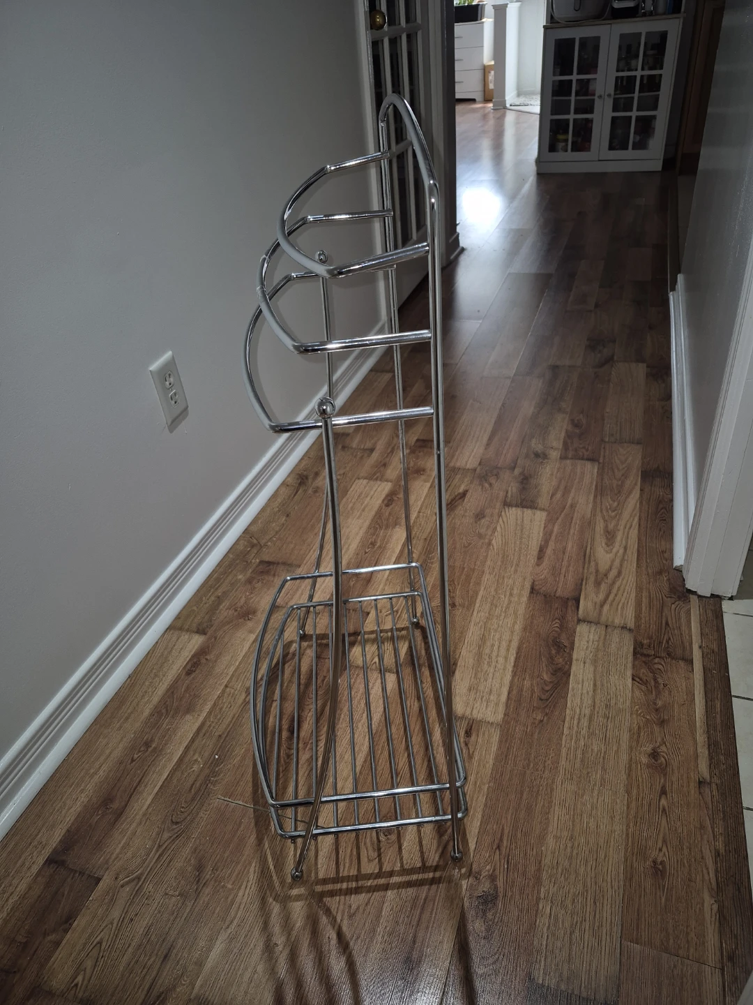 Chrome Towel Rack Stand with Shelf - photo 2