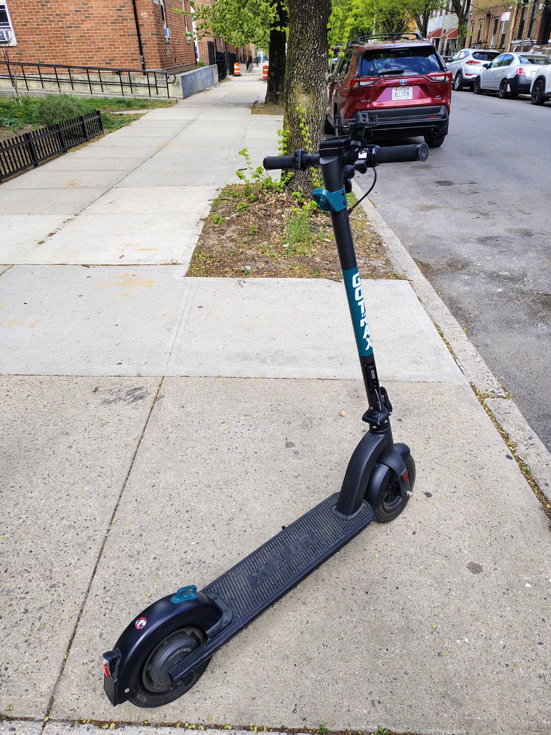 GOTRAX Electric Scooter - photo 2