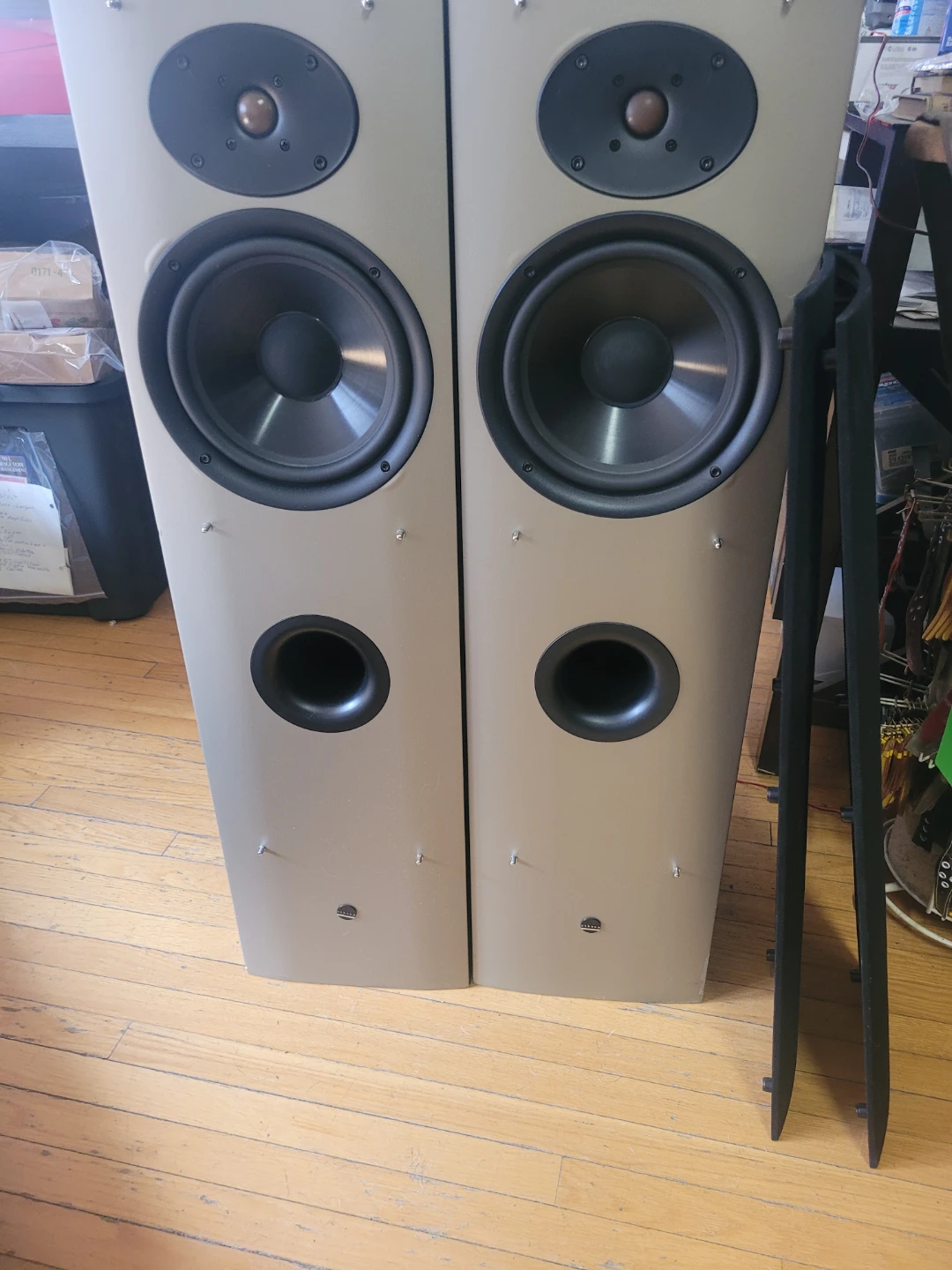 Pair Athena Technologies Audition Series Floorstanding Speakers