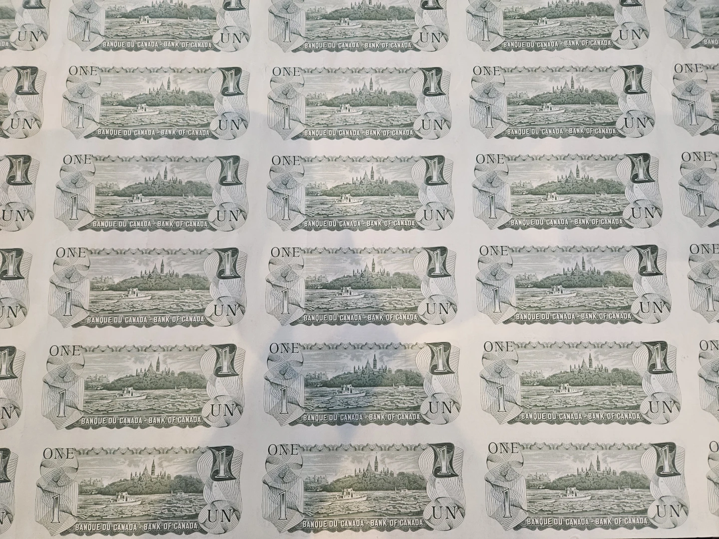 1973 Sheet of 40 Canadian One Dollar Bills - photo 4