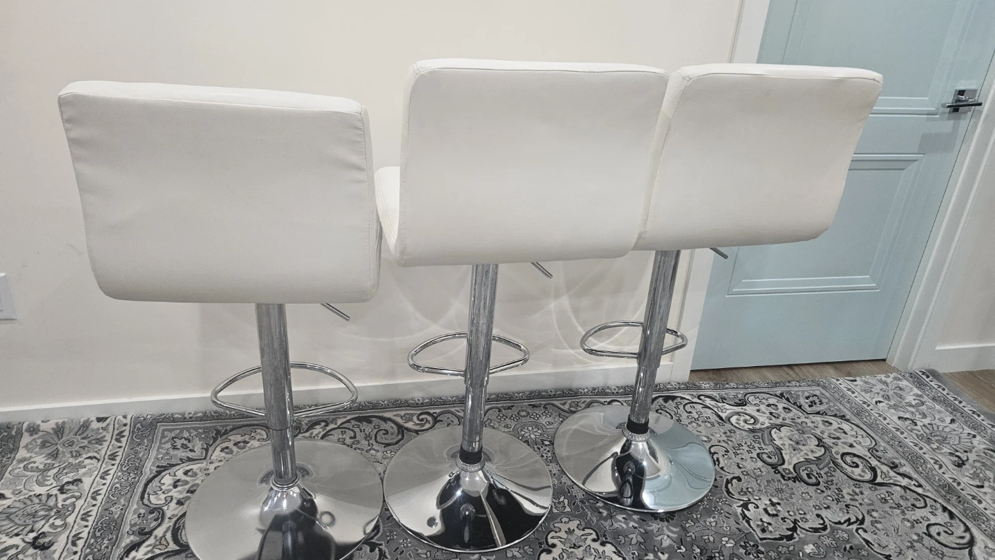 Set of 3 White Adjustable Bar Stools - photo 4