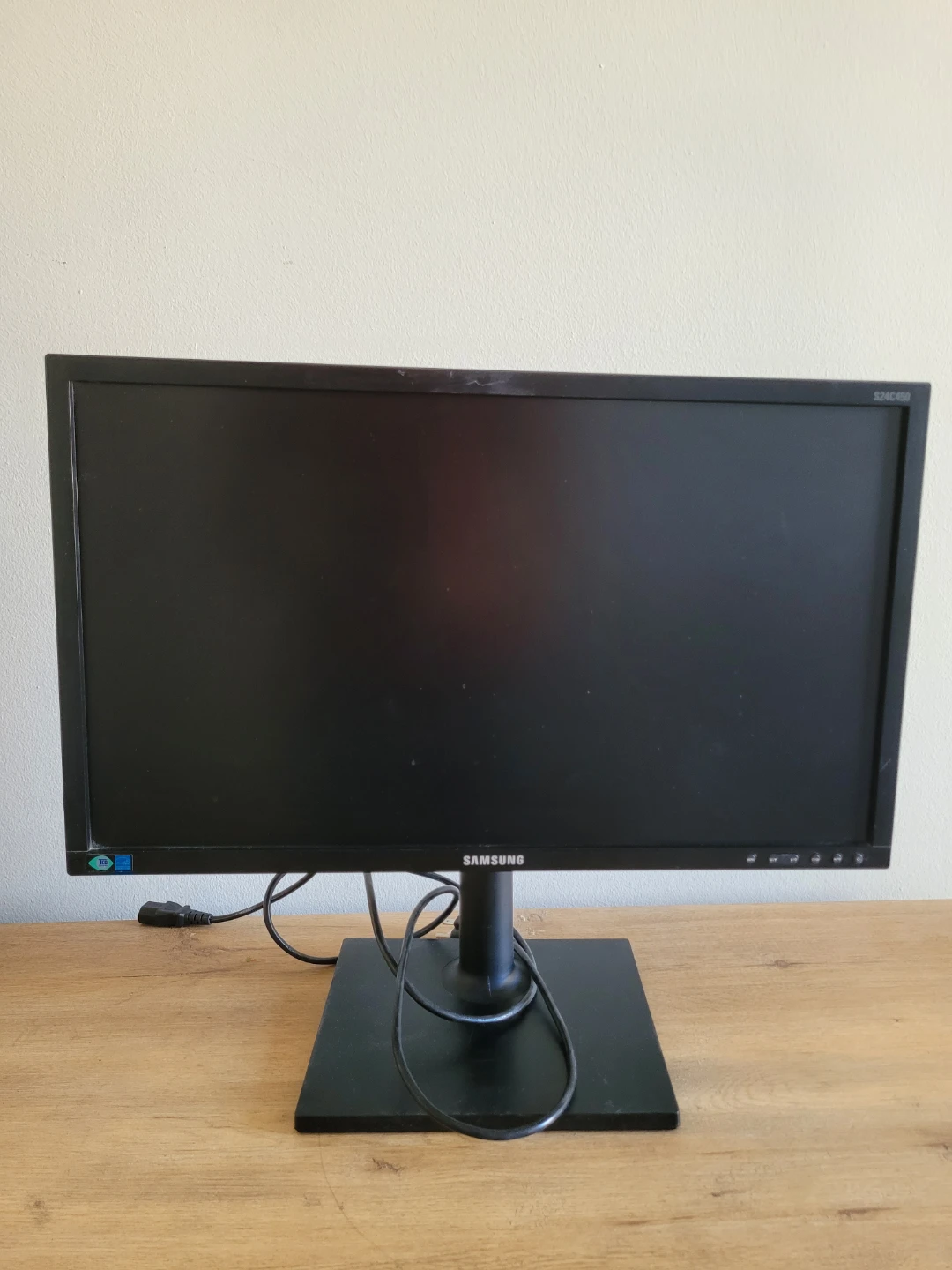 Samsung S24C450 24-inch Full HD Monitor - photo 2