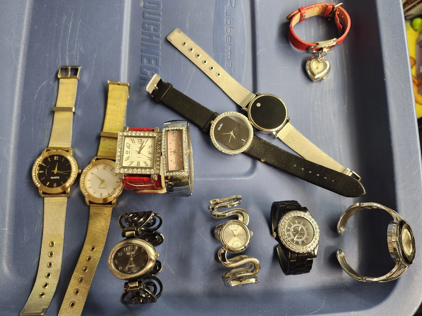 11 pcs Assorted Women's Fashion Watches(price for lot)