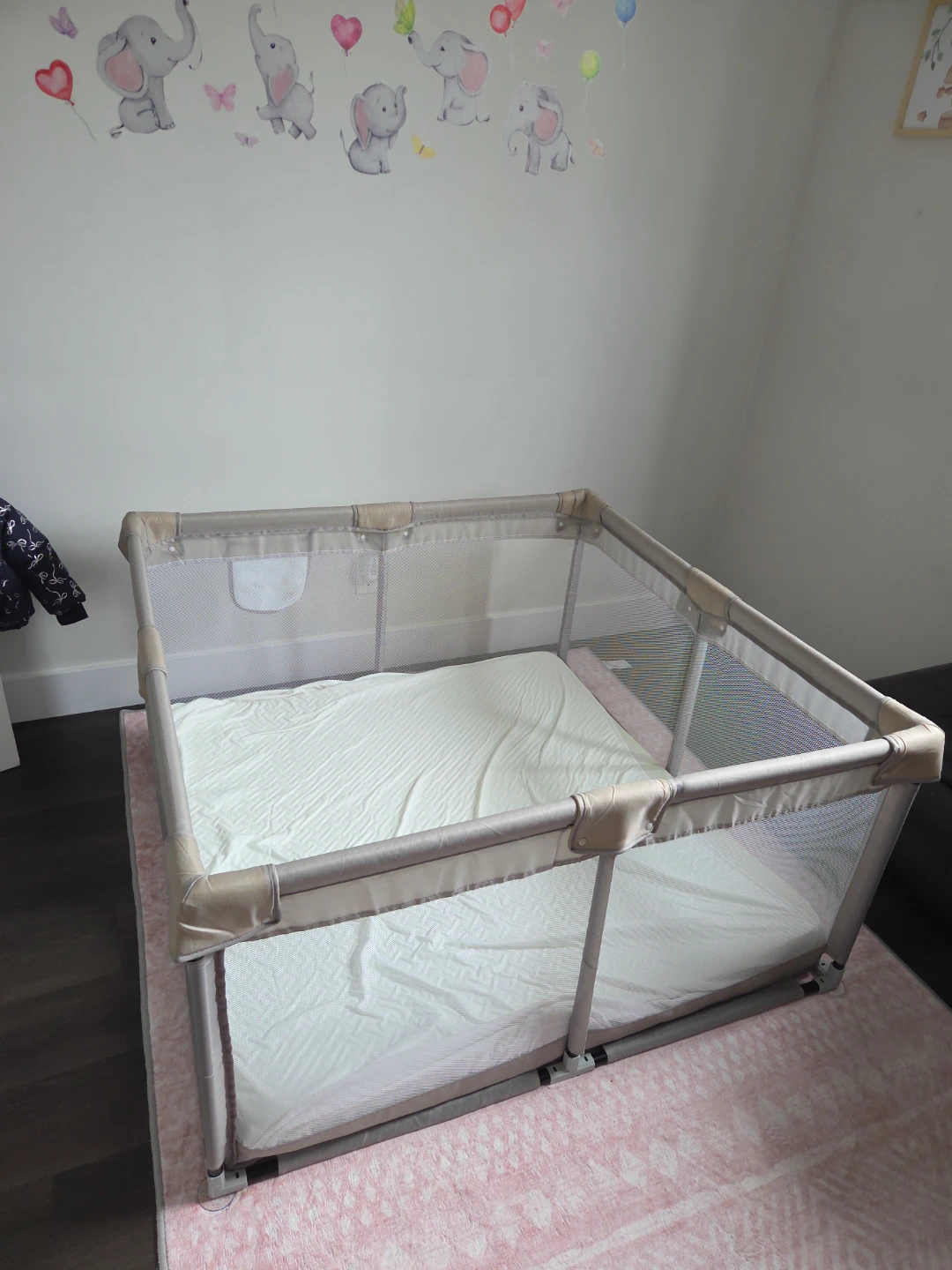 Playpen + custom mattress for toddler sleep