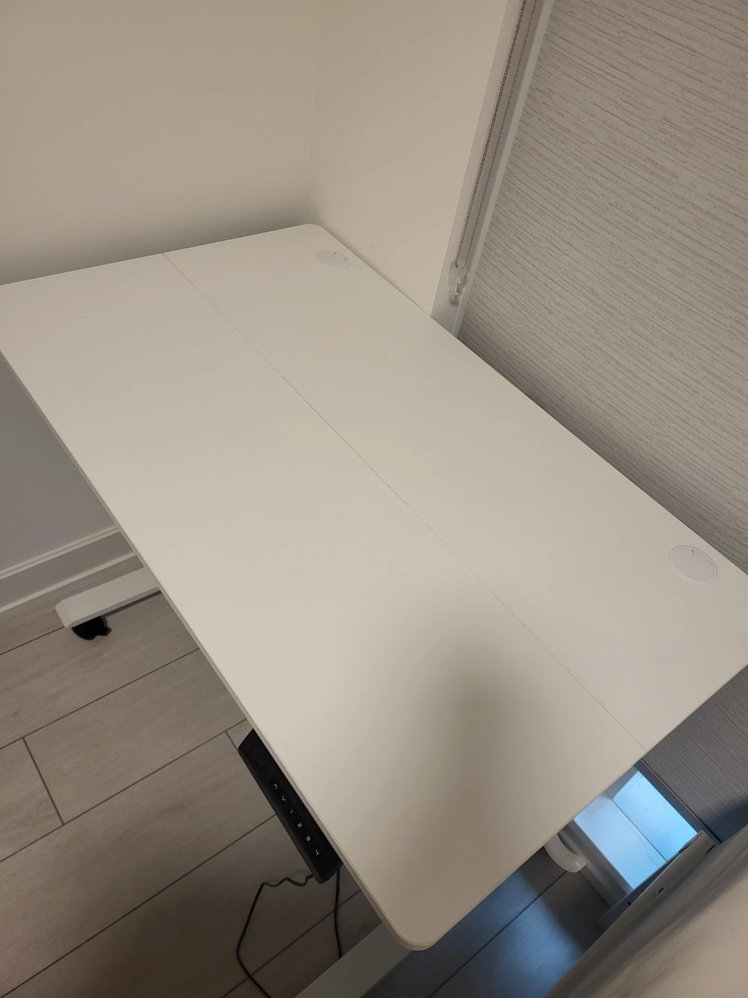 Auto White Standing Desk - $80 pickup today only - photo 2