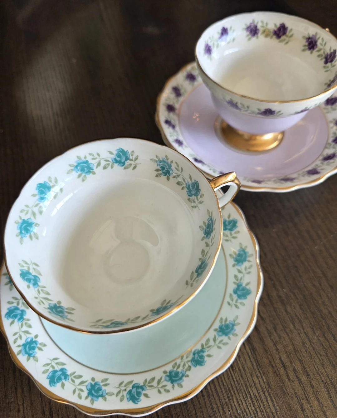 2 vintage Teacups with saucers - photo 2
