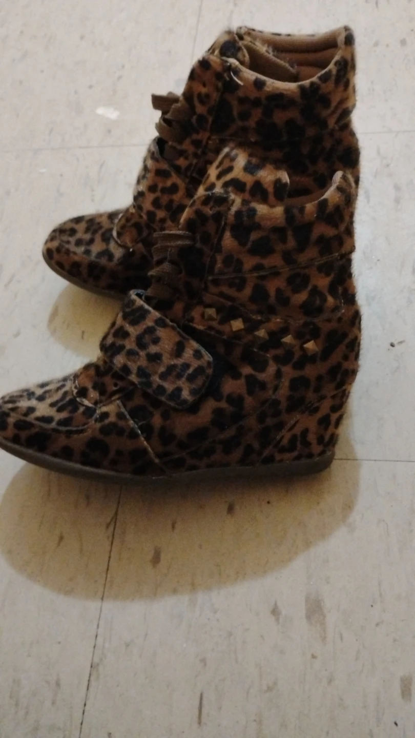 Leopard Print Wedge Sneakers Size 6 - photo 2