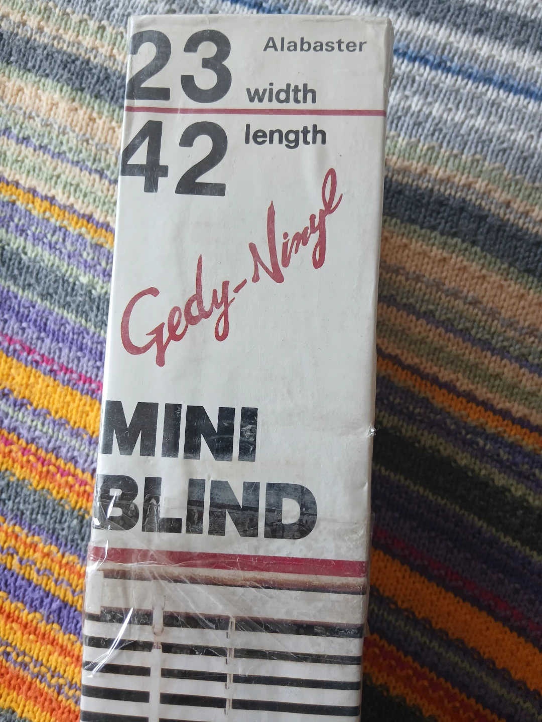 Gedy-Vinyl Alabaster Mini Blind 23" x 42"