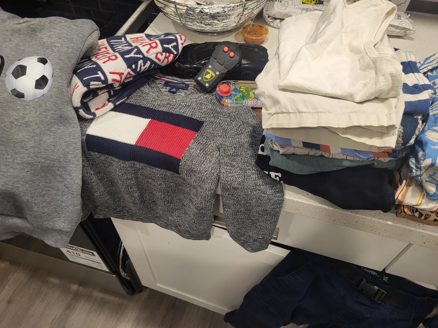 Tommy Hilfiger Sweater and Boys' Clothing Bundle - photo 4