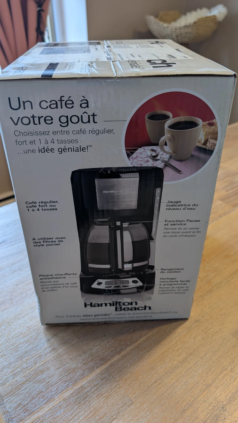 Hamilton Beach 12-Cup Programmable Coffee Maker - photo 2