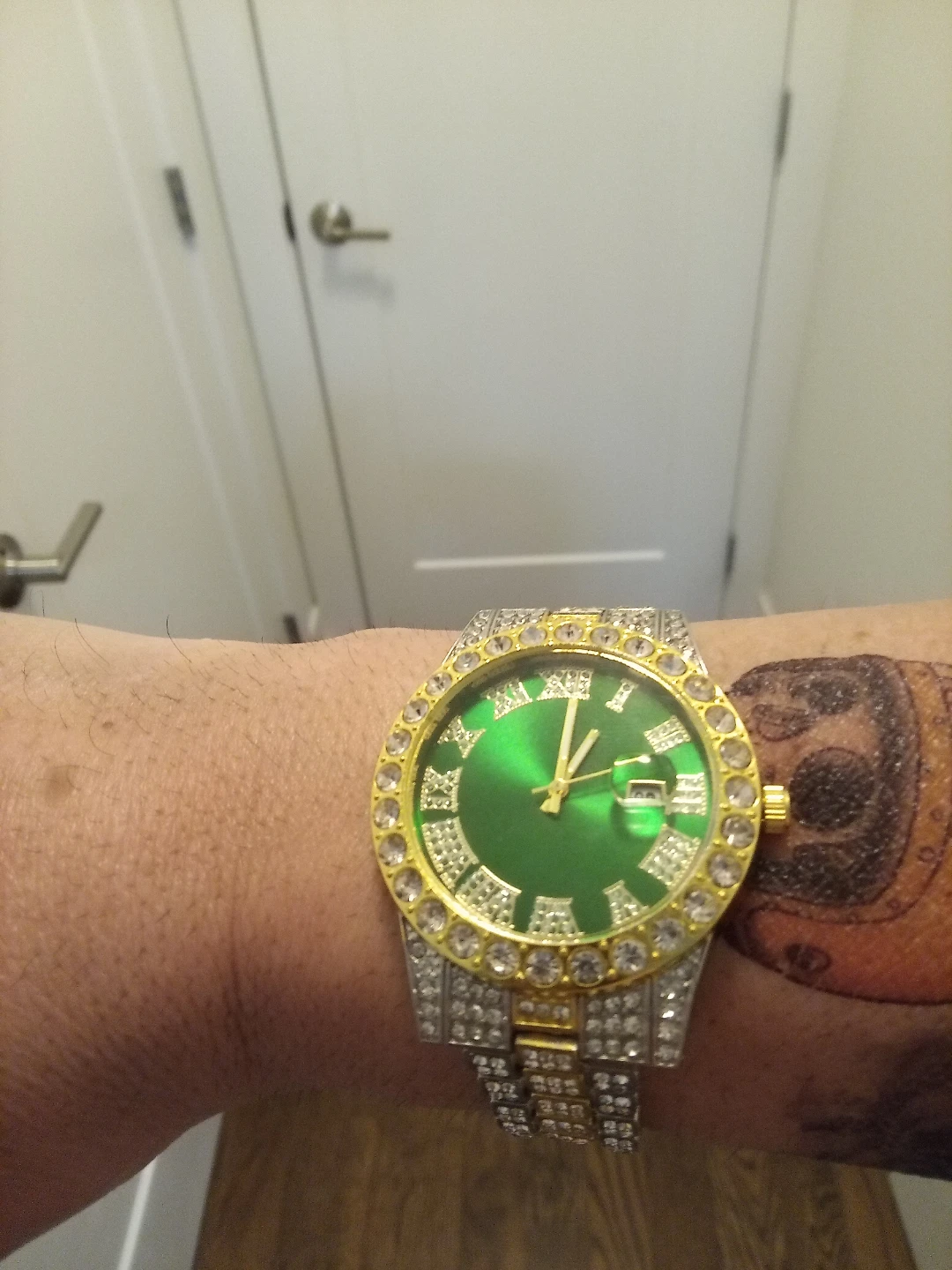 Golden tone silver diamond quartz watch - photo 2