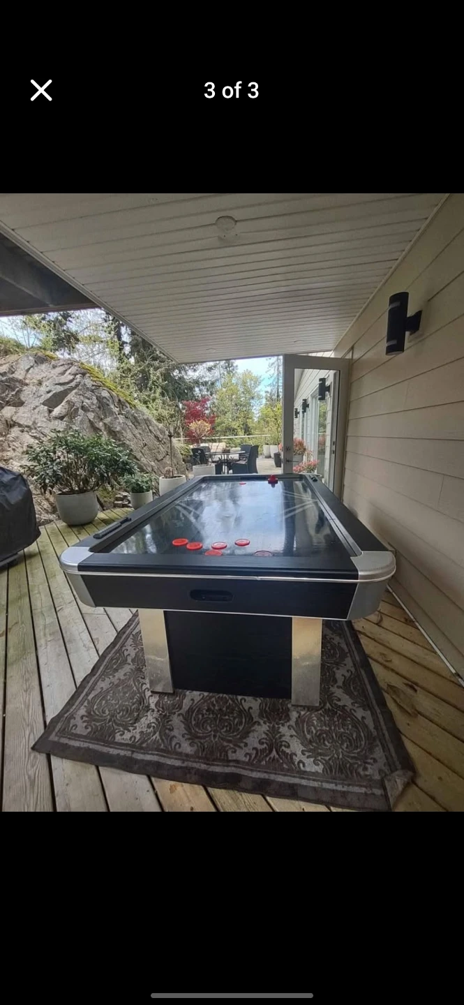 Air Hockey table