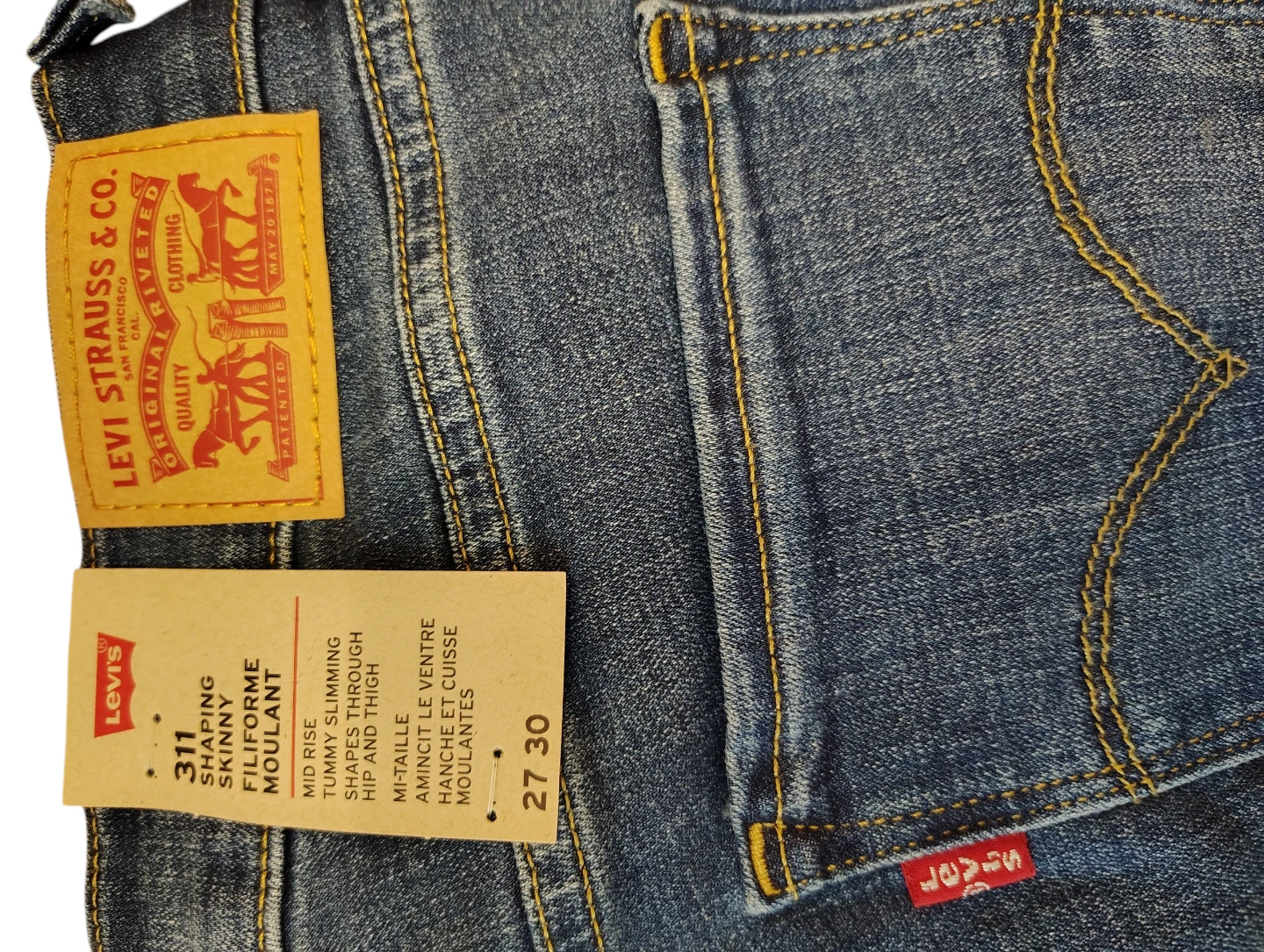 NWT Women’s Levi’s Skinny Jeans – Size 27/30 - photo 4