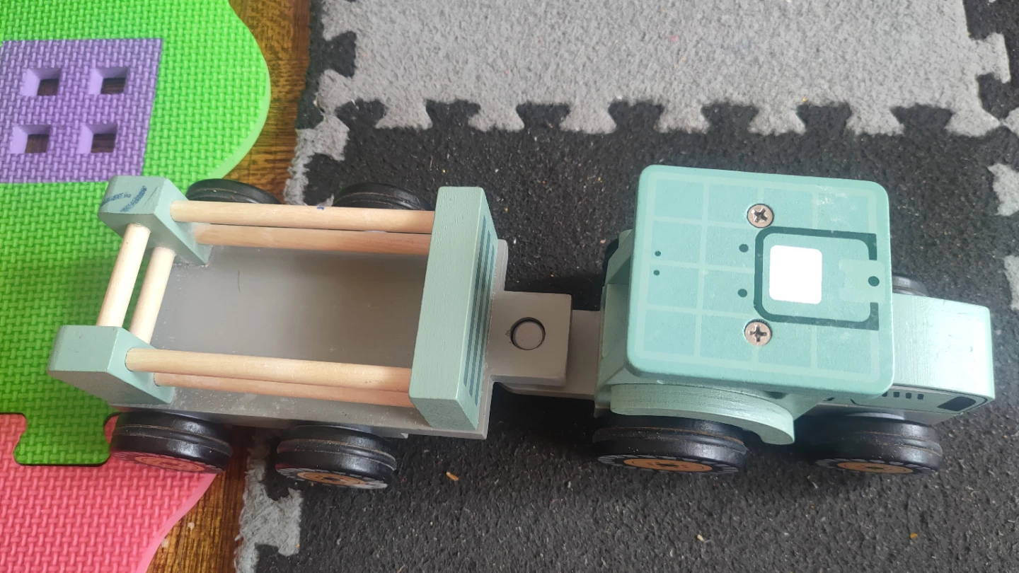 Wooden Toy Tractor and Trailer - photo 4