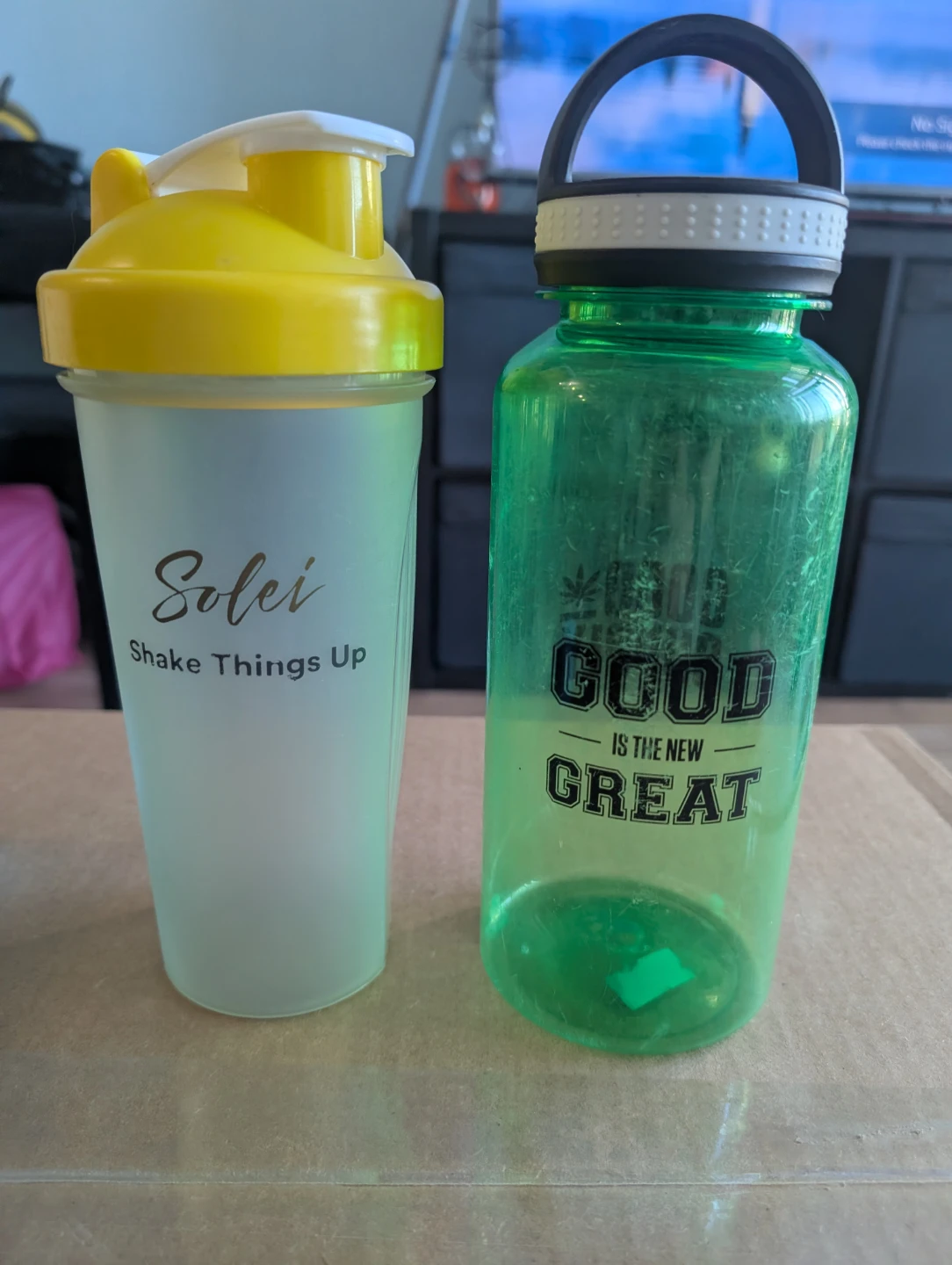 Free: puzzle, bottles, wine cork, storage bin - photo 4