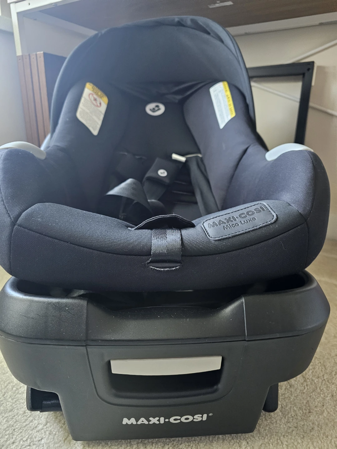 Maxi-Cosi Luxe Infant Car Seat and Stroller Travel System - photo 3