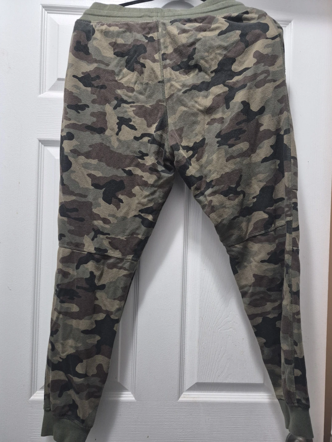 Camo Jogger Pants - Size small - photo 2