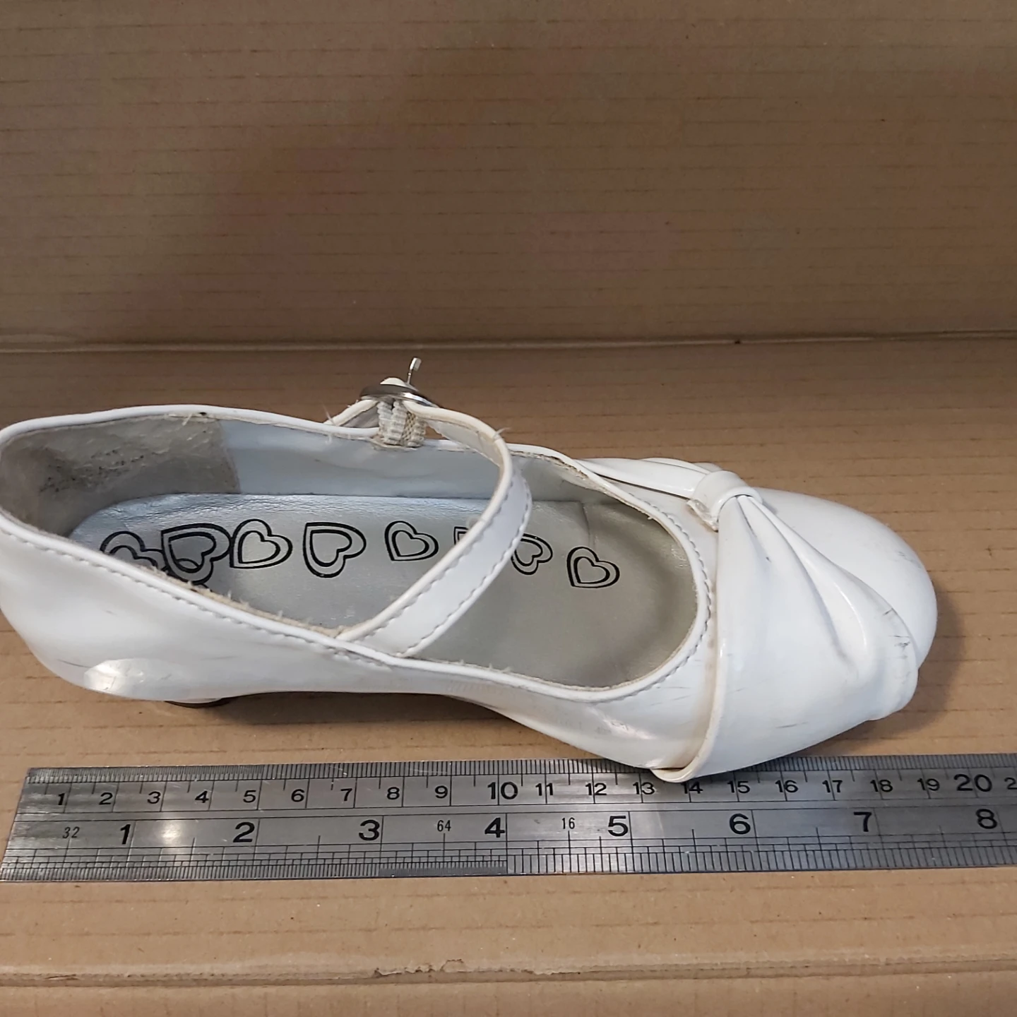 Children's size 13 White heeled shoe for girls - photo 5