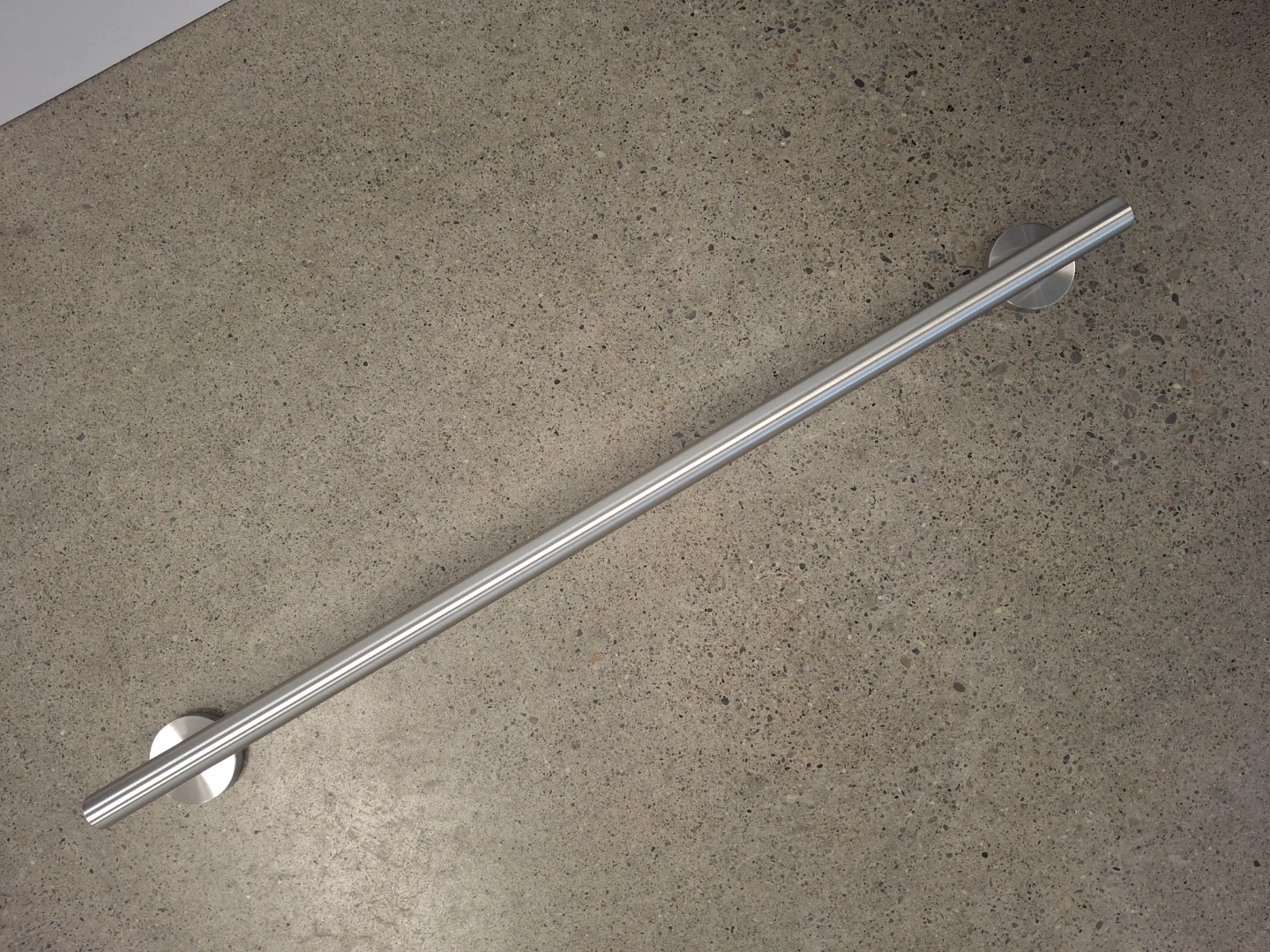 24" KODAEN TB114BN Towel Bar - Brushed Nickel - photo 2