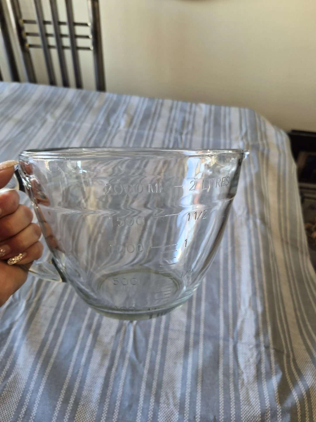 Glass Measuring Cup - 2 Litre - photo 2