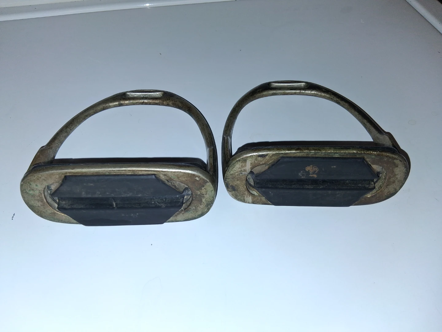 Vintage English-style Horse Stirrups - photo 4