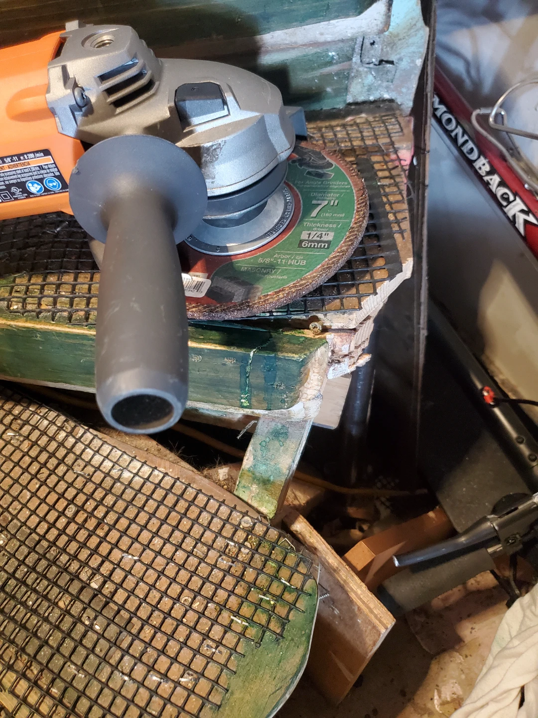 RIDGID 7" Angle Grinder - photo 2