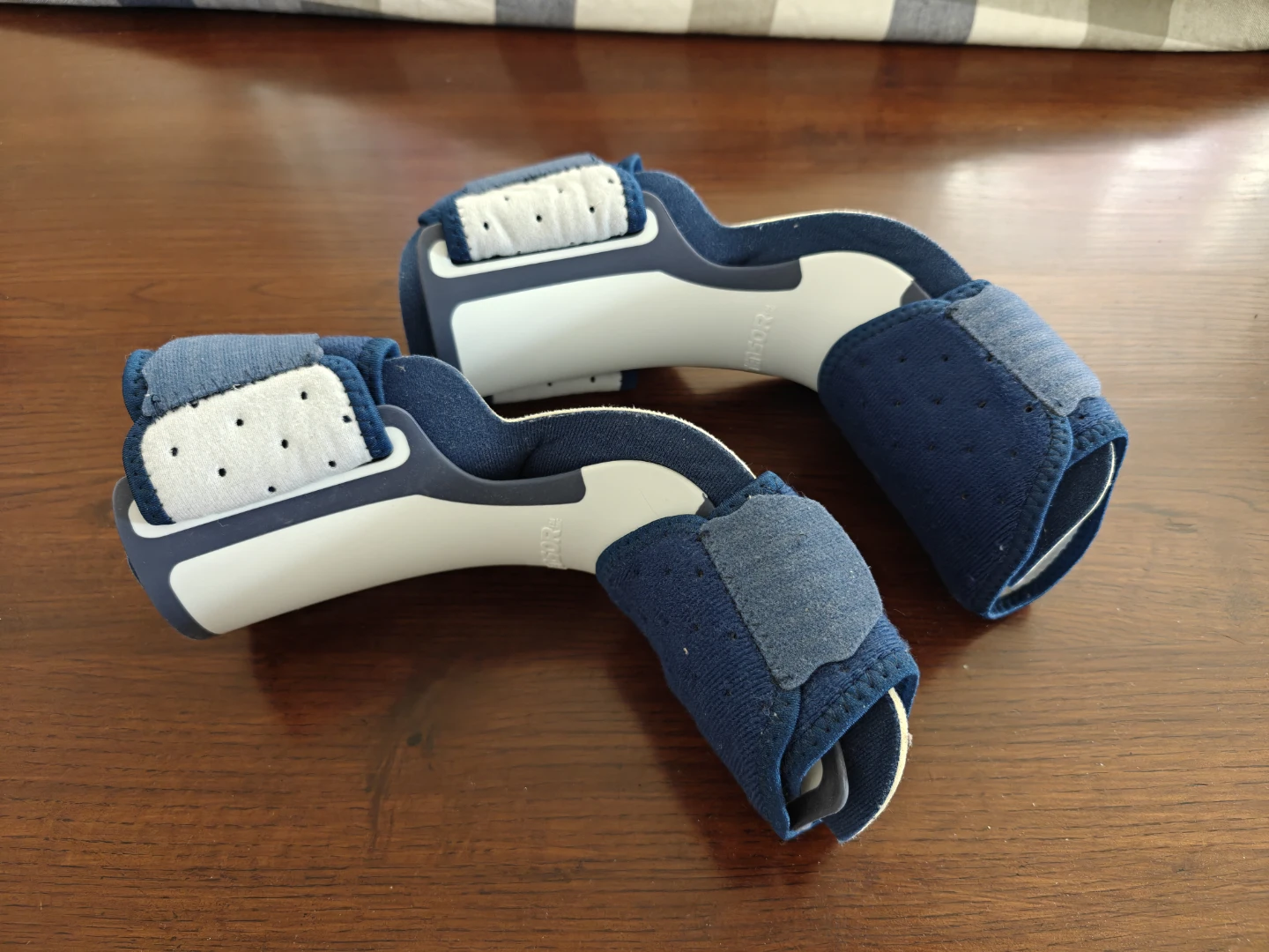 Pair of Tensor ankle braces - plantar fascitis
