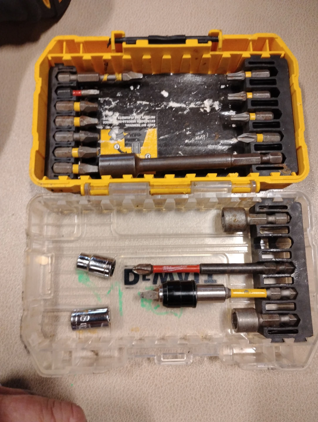 DeWalt 25-Piece Drill Bit Set - photo 2
