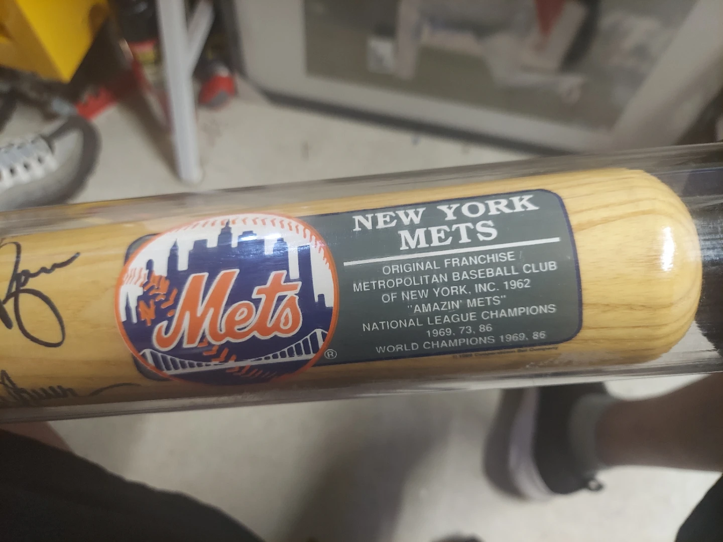 New York Mets Autographed Baseball Bat