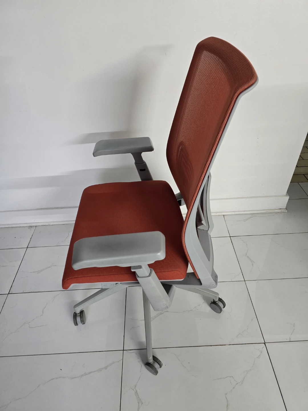 Orange Mesh Office Chair - photo 4
