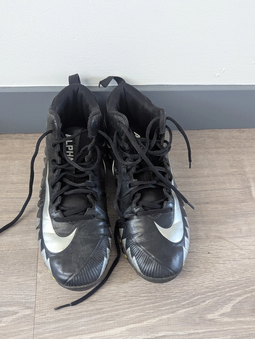 Sports shoes - photo 3