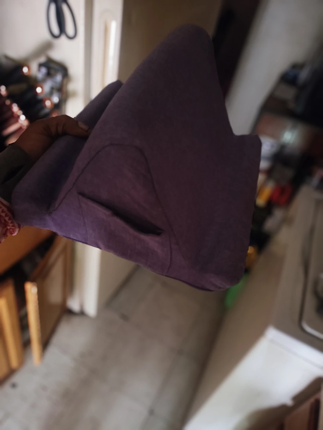 Purple Fabric Reading, tablet Pillow