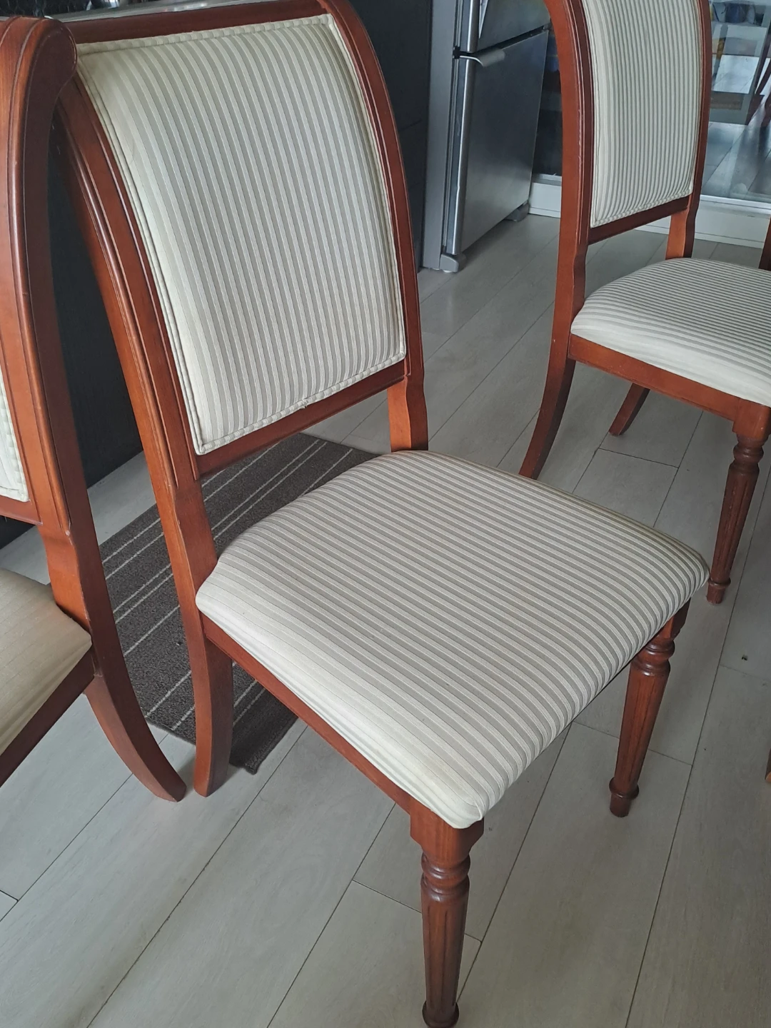 The Dining table  &  6 chairs - photo 4