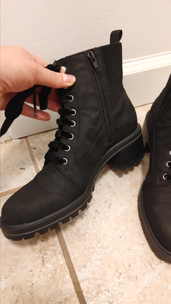 Black Combat Boots with Side Zipper and Laces size 9.5 - photo 2