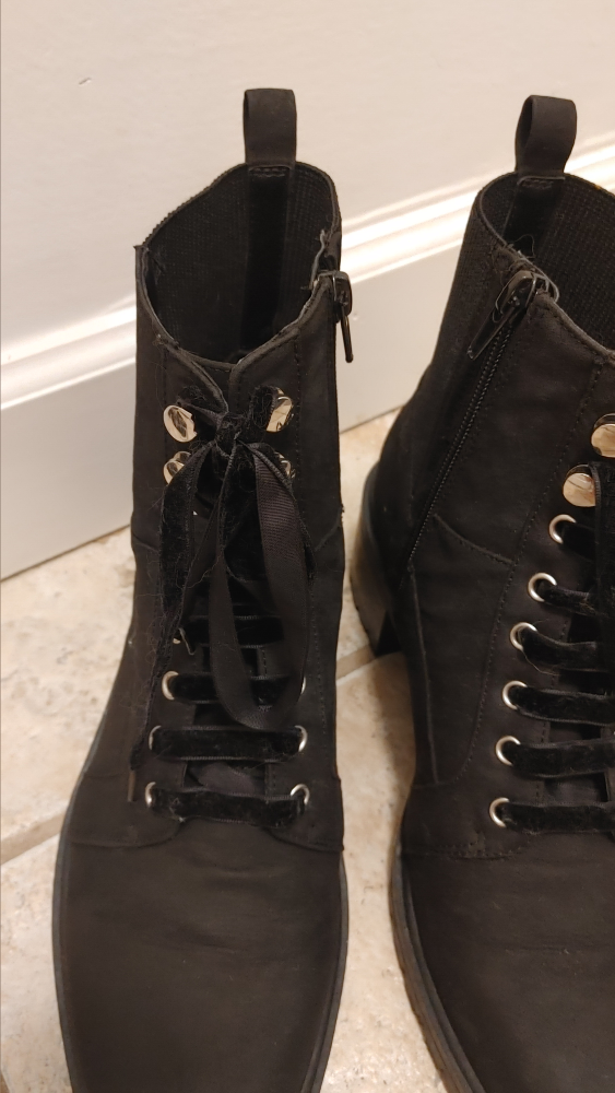 Black Combat Boots with Side Zipper and Laces size 9.5 - photo 3