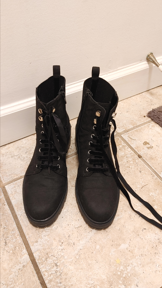 Black Combat Boots with Side Zipper and Laces size 9.5 - photo 4