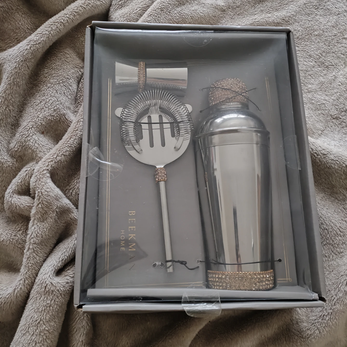 BEEKMAN HOME Cocktail Shaker and Strainer Set