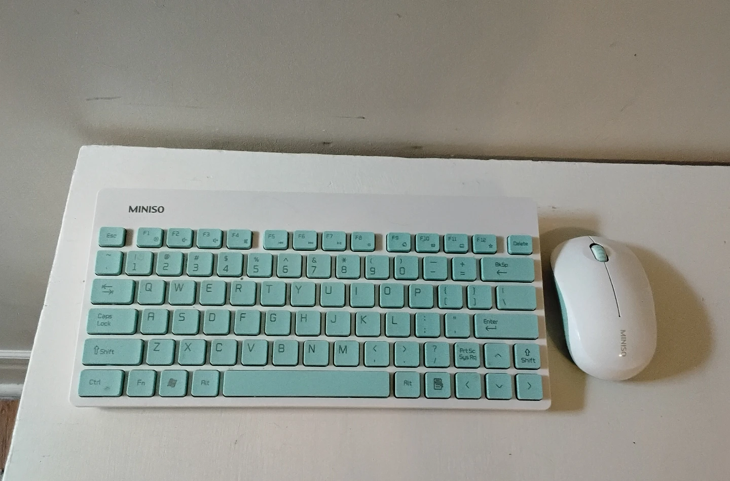 MINISO Wireless Mouse and Keyboard Set