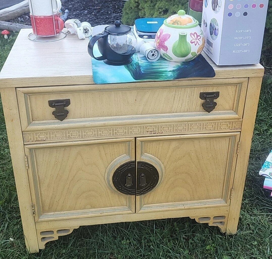 Dressers, Nightstand with Drawer and Cabinet - photo 3