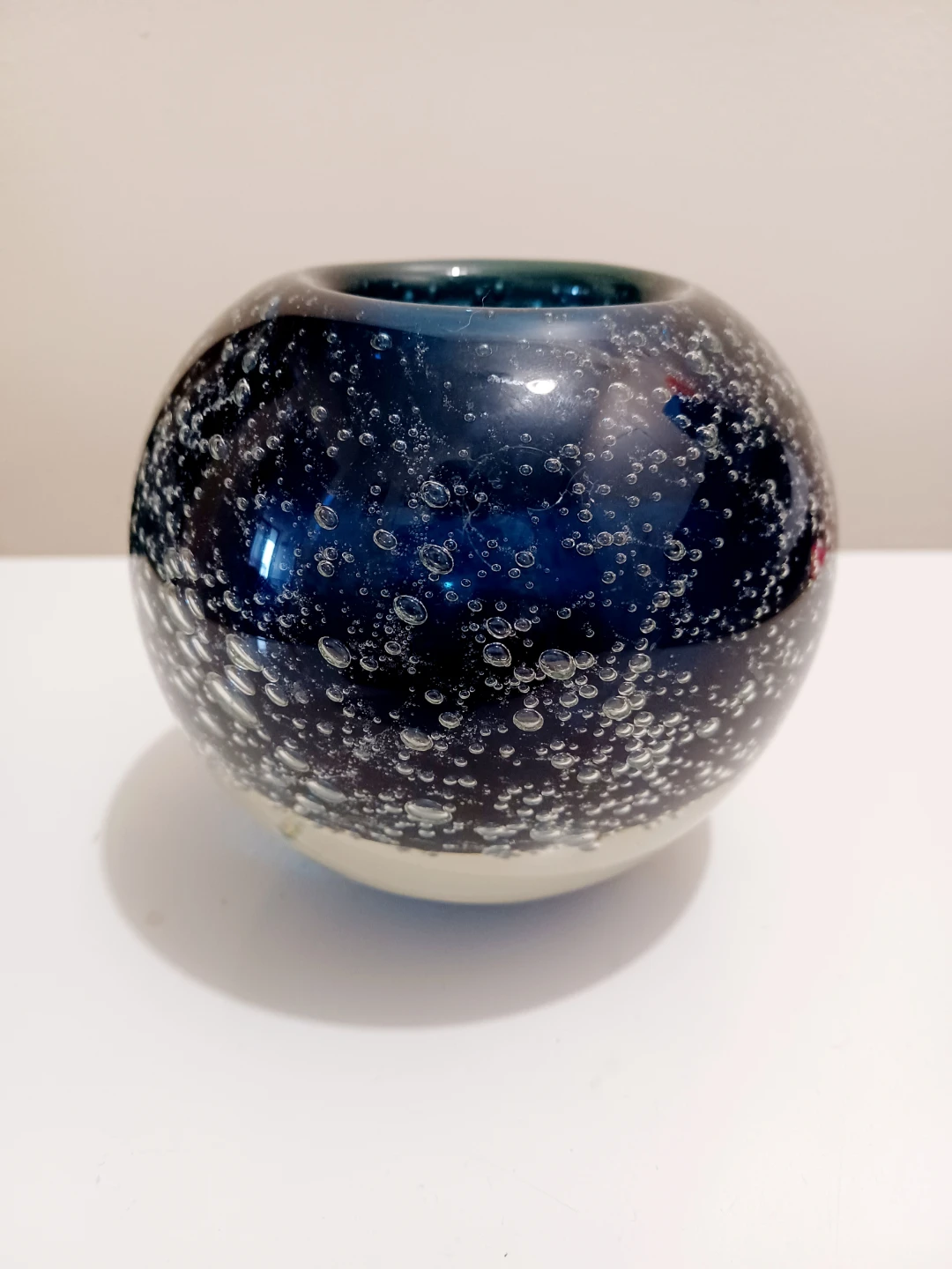 Eighteen KARAT Bubble Vase